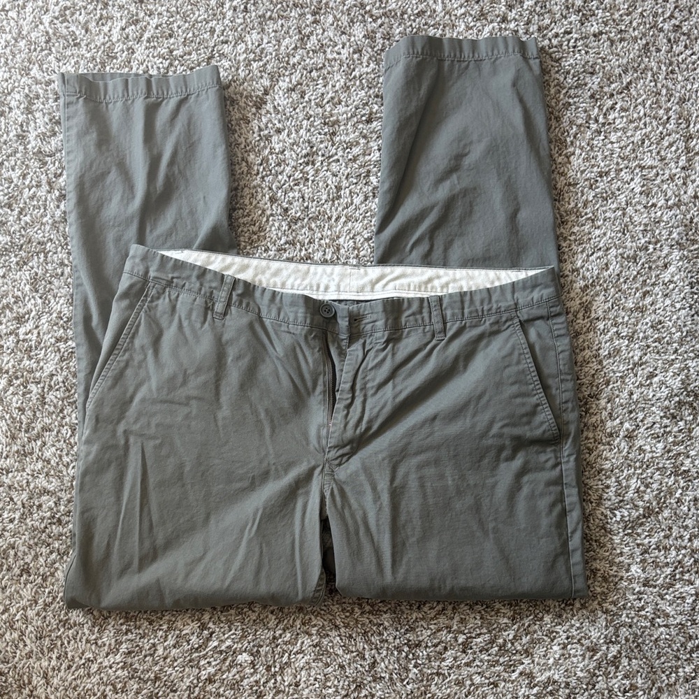 Bonobos Men's Gray Chinos